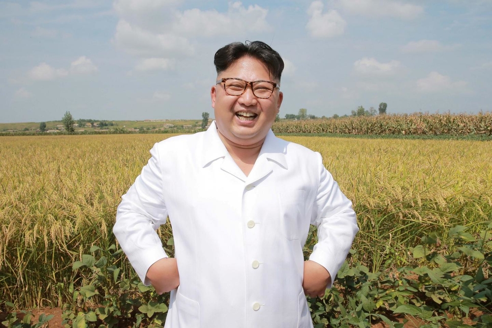 Ким Чен Ын призвал удобрять поля "ночной почвой"