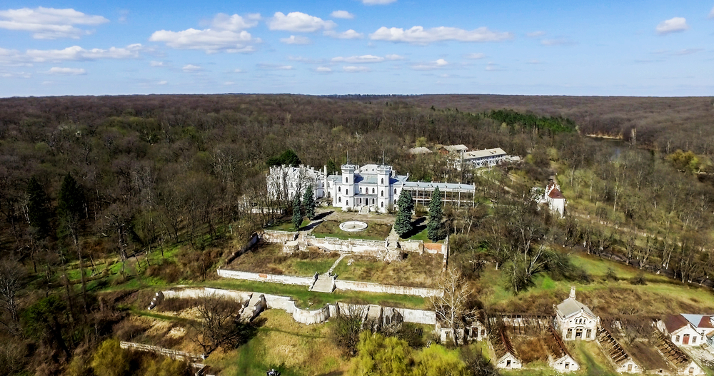 BASF начал реставрацию украинского дворца